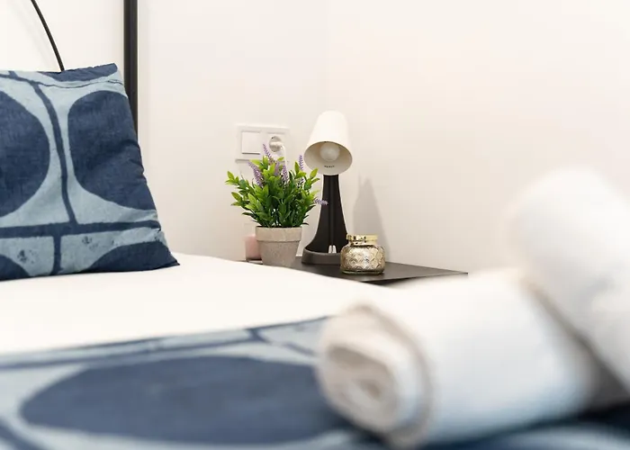 Malagasuite Getaway Apartament